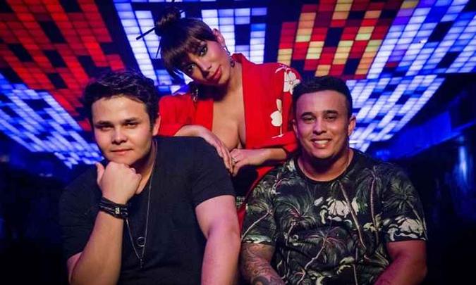 A dupla sertaneja Matheus & Kauan e cantora Anitta estão entre os artistas mais ouvidos pelo Spotify no Brasil (foto: Cadu Fernandes/Divulgação) A dupla sertaneja Matheus & Kauan e cantora Anitta estão entre os artistas mais ouvidos pelo Spotify no Brasil (foto: Cadu Fernandes/Divulgação)
