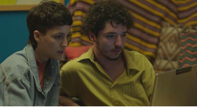 Na trama, a personagem da atriz debate relacionamento aberto (foto: MTV/Divulgação) Na trama, a personagem da atriz debate relacionamento aberto (foto: MTV/Divulgação)