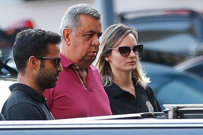 O presidente da Alerj, deputado Jorge Picciani, se entregou ontem à Polícia Federal após ter prisão decretada pelo TRF(foto: Fernando Frazão/Agência Brasil) O presidente da Alerj, deputado Jorge Picciani, se entregou ontem à Polícia Federal após ter prisão decretada pelo TRF(foto: Fernando Frazão/Agência Brasil)