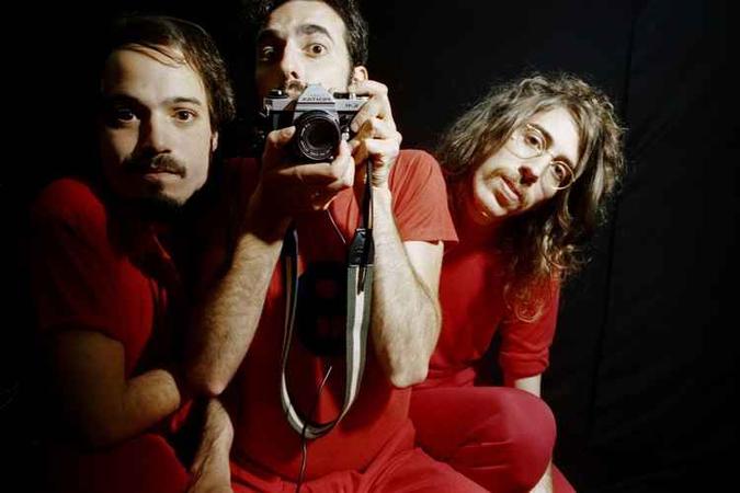 O trio paulistano é referência na música independente brasileira(foto: Perfexx/ Divulgação) O trio paulistano é referência na música independente brasileira(foto: Perfexx/ Divulgação)