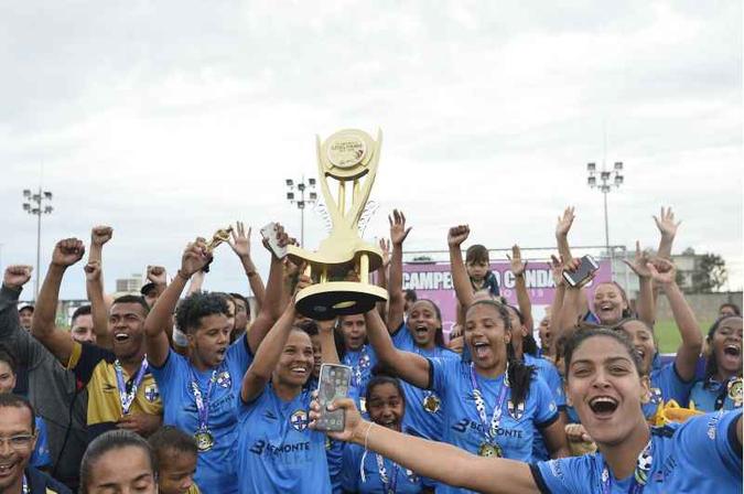 As atuais campeãs do Candangão terão jogos difíceis no Nacional(foto: Minervino Junior/CB/D.A Press - 7/12/19 ) As atuais campeãs do Candangão terão jogos difíceis no Nacional(foto: Minervino Junior/CB/D.A Press - 7/12/19 )
