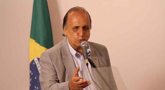 O governador do Rio, Luiz Fernando Pezão (MDB), admitiu que o esquema de segurança do Rio no carnaval teve falha e que ainda precisa ser aprimorado(foto: José Lucena/Futura Press) O governador do Rio, Luiz Fernando Pezão (MDB), admitiu que o esquema de segurança do Rio no carnaval teve falha e que ainda precisa ser aprimorado(foto: José Lucena/Futura Press)