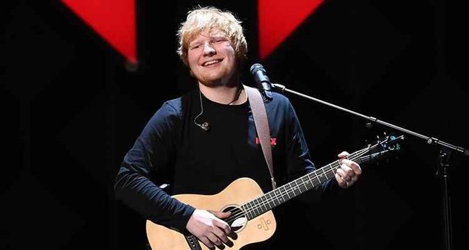 Ed Sheeran não seria o primeiro famoso a se apresentar num casamento real. Ellie Goulding cantou para os familiares no casamento de Kate e William(foto: Angela Weiss/ Agência France-Presse) Ed Sheeran não seria o primeiro famoso a se apresentar num casamento real. Ellie Goulding cantou para os familiares no casamento de Kate e William(foto: Angela Weiss/ Agência France-Presse)