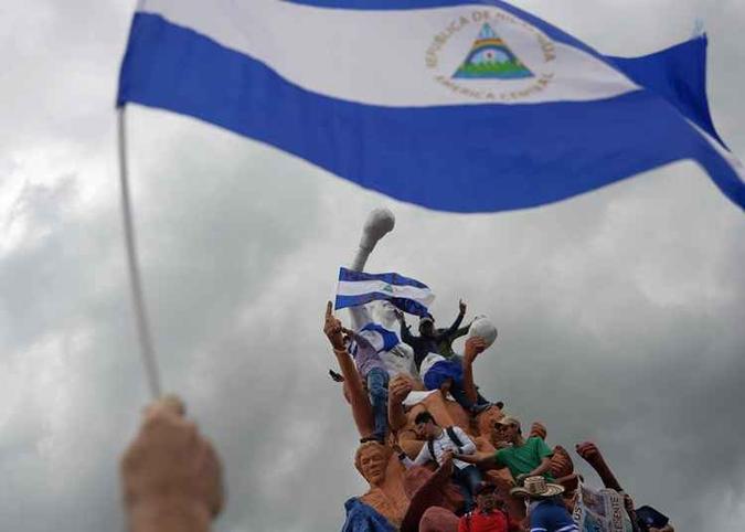 A greve geral faz parte de uma série de ações de três dias lançada pelo campo anti-Ortega para reforçar a pressão sobre o governo(foto: Marvin Recinos/AFP) A greve geral faz parte de uma série de ações de três dias lançada pelo campo anti-Ortega para reforçar a pressão sobre o governo(foto: Marvin Recinos/AFP)