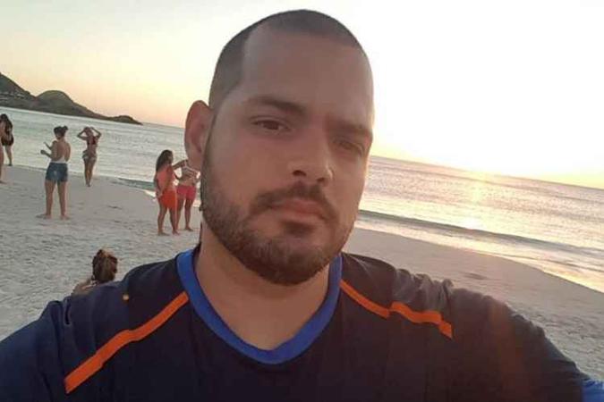 Péricles Marques Portela Junior, 39, atirou quatro vezes contra o PM e está preso preventivamente (foto: Arquivo Pessoal) Péricles Marques Portela Junior, 39, atirou quatro vezes contra o PM e está preso preventivamente (foto: Arquivo Pessoal)