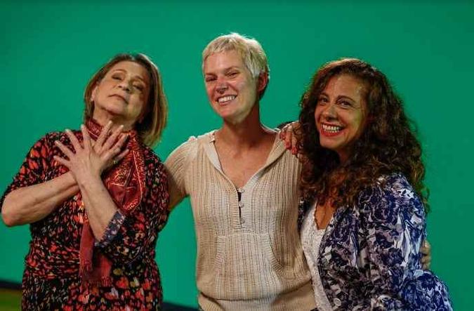 Cibele Amaral nos bastidores de 'Rir para não chorar'(foto: Elo Company/Divulgação) Cibele Amaral nos bastidores de 'Rir para não chorar'(foto: Elo Company/Divulgação)