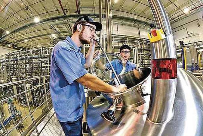O centro de inovação da Ambev vai se dedicar também a pesquisas em sucos, refrigerantes e isotônicos(foto: Ambev/Divulgação) O centro de inovação da Ambev vai se dedicar também a pesquisas em sucos, refrigerantes e isotônicos(foto: Ambev/Divulgação)