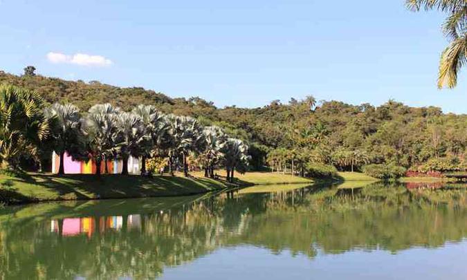 O Instituto Inhotim, em Brumadinho, é um dos mais importantes acervos de arte contemporânea do Brasil e considerado o maior centro de arte ao ar livre da América Latina(foto: Marden Couto/Turismo de Minas/Divulgação) O Instituto Inhotim, em Brumadinho, é um dos mais importantes acervos de arte contemporânea do Brasil e considerado o maior centro de arte ao ar livre da América Latina(foto: Marden Couto/Turismo de Minas/Divulgação)