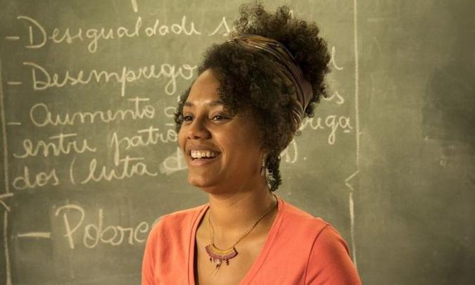 Camila levará um tiro e ficará entre a vida e a morte(foto: Globo/JoaoCotta) Camila levará um tiro e ficará entre a vida e a morte(foto: Globo/JoaoCotta)