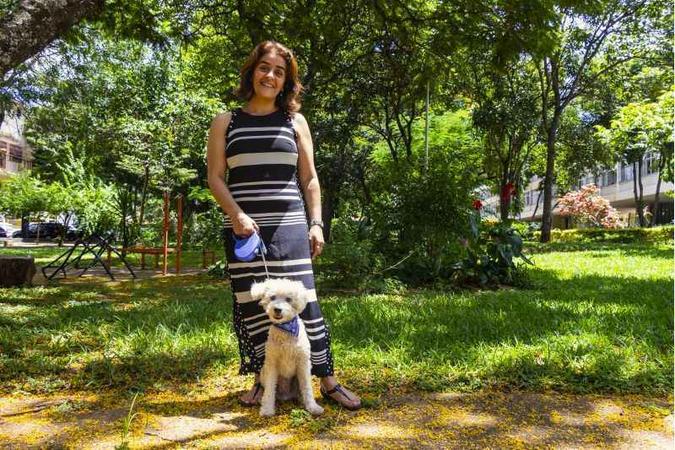 Como Pitoco é muito alérgico, ele não costuma pedir as sobras de comida, garante Renata Mello(foto: Vinicius Cardoso Vieira/Esp. CB/D.A Press) Como Pitoco é muito alérgico, ele não costuma pedir as sobras de comida, garante Renata Mello(foto: Vinicius Cardoso Vieira/Esp. CB/D.A Press)
