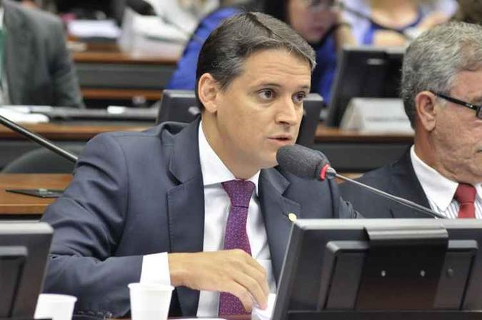 A PGR acusava o parlamentar de usar em sua prestação de contas das eleições de 2014 documento contendo informação falsa sobre a doação de R$ 30 mil em horas de voo para a sua campanha(foto: AlmiroMarcos/Divulgação) A PGR acusava o parlamentar de usar em sua prestação de contas das eleições de 2014 documento contendo informação falsa sobre a doação de R$ 30 mil em horas de voo para a sua campanha(foto: AlmiroMarcos/Divulgação)