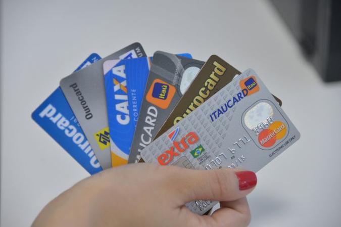 CPI encerra com recomendações para proteção do usuário de cartão de crédito(foto: Arquivo Agência Brasil) CPI encerra com recomendações para proteção do usuário de cartão de crédito(foto: Arquivo Agência Brasil)