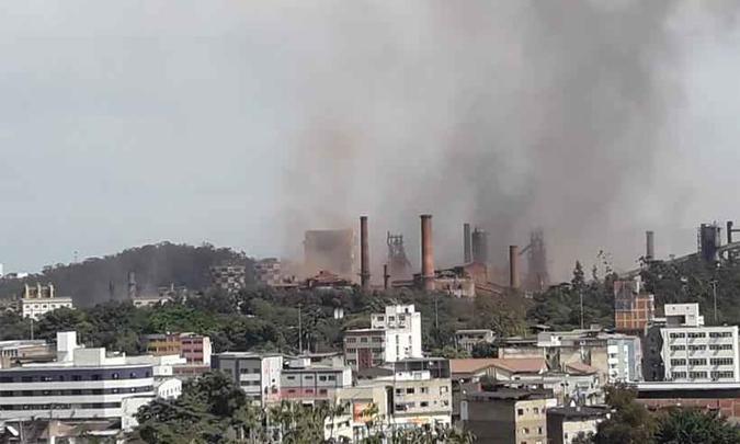 O incidente ocorreu por volta das 12h40(foto: Reprodução da internet/WhatsApp) O incidente ocorreu por volta das 12h40(foto: Reprodução da internet/WhatsApp)