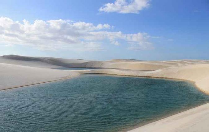 Nos lençóis Maranhenses, a paisagem é deslumbrante. Quem vai, quer voltar (foto: Grécia Gomez/Reprodução ) Nos lençóis Maranhenses, a paisagem é deslumbrante. Quem vai, quer voltar (foto: Grécia Gomez/Reprodução )