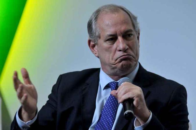 Ciro reiterou o que já havia declarado anteriormente, que não pretende Ciro reiterou o que já havia declarado anteriormente, que não pretende