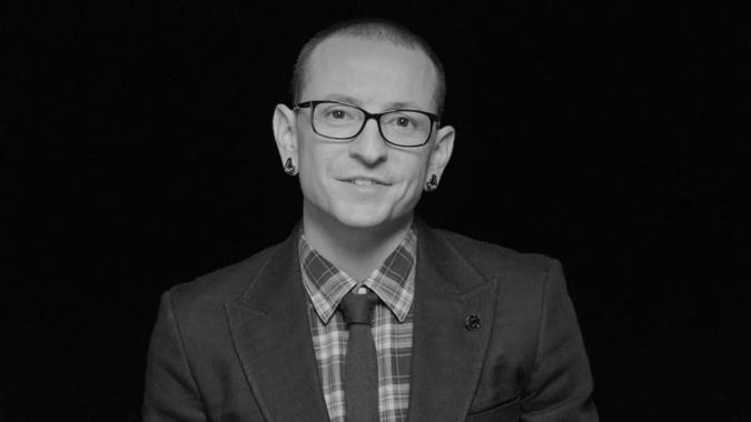 Um dos vocalistas do Linkin Park, Chester Bennington teria se matado(foto: Reprodução/Internet) Um dos vocalistas do Linkin Park, Chester Bennington teria se matado(foto: Reprodução/Internet)