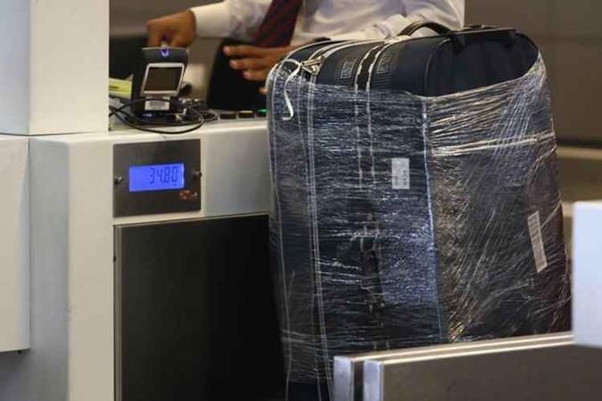 Empresa diz que tarifa mais barata, destinada a quem só leva bagagem de mão, será 30% mais baixa do que a atual(foto: Luis Nova/Esp. CB/D.A Press) Empresa diz que tarifa mais barata, destinada a quem só leva bagagem de mão, será 30% mais baixa do que a atual(foto: Luis Nova/Esp. CB/D.A Press)