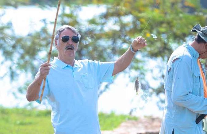 A pesca proporcionou ao coronel Rezende conhecer melhor o Brasil(foto: Jhonatan Vieira/Esp. CB/D.A Press) A pesca proporcionou ao coronel Rezende conhecer melhor o Brasil(foto: Jhonatan Vieira/Esp. CB/D.A Press)