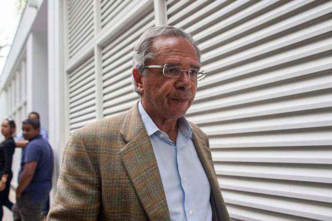 Campos Neto é próximo do economista Paulo Guedes, futuro ministro da Economia, Planejamento e Indústria e Comércio (foto: Mauro Pimentel/AFP) Campos Neto é próximo do economista Paulo Guedes, futuro ministro da Economia, Planejamento e Indústria e Comércio (foto: Mauro Pimentel/AFP)