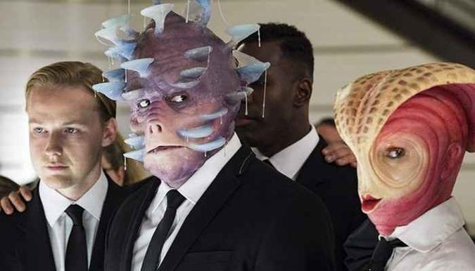 Alienígenas em cena, por todos os lados, em aventura comandada por F. Gary Gray(foto: Sony Pictures/Divulgação) Alienígenas em cena, por todos os lados, em aventura comandada por F. Gary Gray(foto: Sony Pictures/Divulgação)