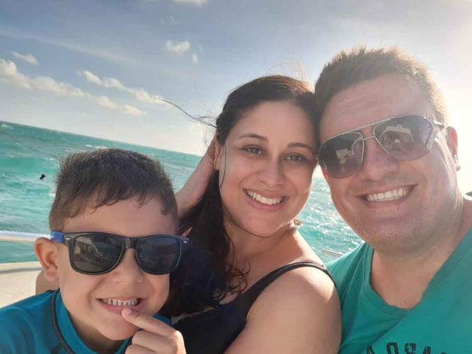 Família unida antes de o pai ser contaminado com coronavírus: Final feliz(foto: Arquivo pessoal/Divulgação) Família unida antes de o pai ser contaminado com coronavírus: Final feliz(foto: Arquivo pessoal/Divulgação)