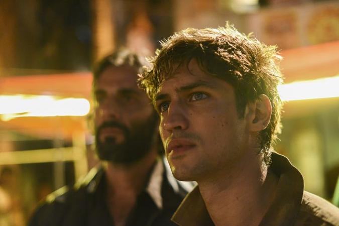 'Dom' é inspirada em uma história real de Victor Dom, policial que trabalhou tentando combater o avanço da cocaína no Brasil(foto: Amazon Prime Video/Divulgação) 'Dom' é inspirada em uma história real de Victor Dom, policial que trabalhou tentando combater o avanço da cocaína no Brasil(foto: Amazon Prime Video/Divulgação)