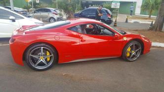 Ferrari encontrada pela Polícia Civil é avaliada em cerca de R$ 1,3 milhão(foto: PCDF/Divulgação) Ferrari encontrada pela Polícia Civil é avaliada em cerca de R$ 1,3 milhão(foto: PCDF/Divulgação)
