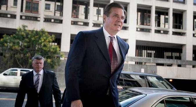 Manafort foi chefe da equipe de Trump de maio a agosto de 2016 e foi obrigado a pedir demissão em meio a questionamentos sobre o seu trabalho para o ex-líder pró-russo da Ucrânia Viktor Yanukovych(foto: AFP) Manafort foi chefe da equipe de Trump de maio a agosto de 2016 e foi obrigado a pedir demissão em meio a questionamentos sobre o seu trabalho para o ex-líder pró-russo da Ucrânia Viktor Yanukovych(foto: AFP)