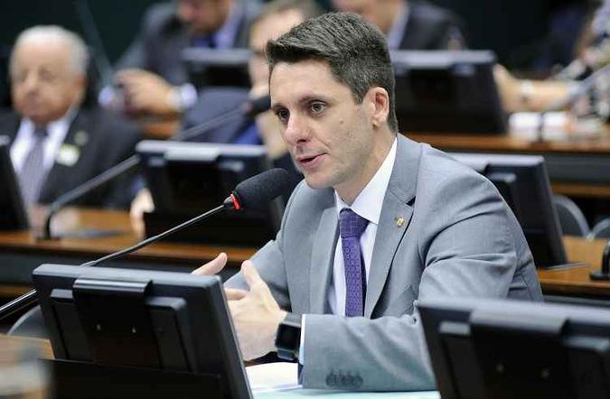 Pela proposta, de autoria do deputado Alex Manente (PPS-SP), a prisão não deve ser impedida mesmo se a sentença não for definitiva e ainda houver possibilidade de recurso(foto: Agencia Camara) Pela proposta, de autoria do deputado Alex Manente (PPS-SP), a prisão não deve ser impedida mesmo se a sentença não for definitiva e ainda houver possibilidade de recurso(foto: Agencia Camara)