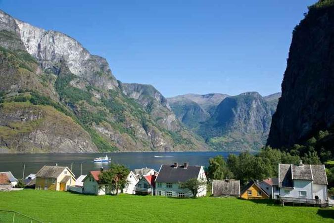 As paisagens são belíssimas em várias cidades. O país é o melhor lugar para nascer e envelhecer(foto: Visit Norway/Divulgação) As paisagens são belíssimas em várias cidades. O país é o melhor lugar para nascer e envelhecer(foto: Visit Norway/Divulgação)