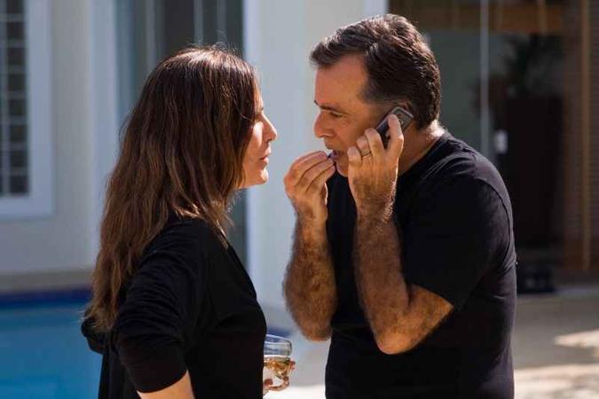 Com Glória Pires na comédia 'Se eu fosse você'(foto: Globo Filmes/Divulgação) Com Glória Pires na comédia 'Se eu fosse você'(foto: Globo Filmes/Divulgação)