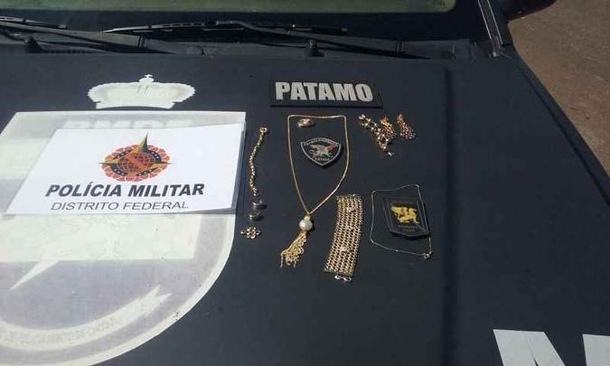 O homem confessou o crime e foi presso. O caso foi levado para a 10ª Delegacia de Polícia (foto: Divulgação Polícia Militar do DF) O homem confessou o crime e foi presso. O caso foi levado para a 10ª Delegacia de Polícia (foto: Divulgação Polícia Militar do DF)
