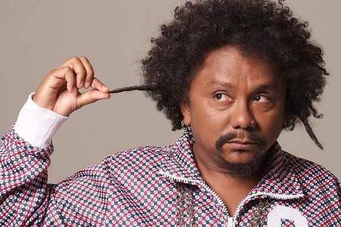Chico César retorna aos palcos com a turnê 'Estado de Poesia'(foto: Reprodução/Internet) Chico César retorna aos palcos com a turnê 'Estado de Poesia'(foto: Reprodução/Internet)