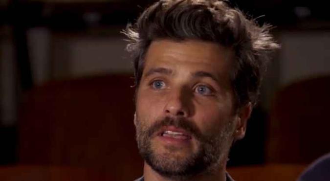 Bruno Gagliasso se emociona ao falar dos ataques racistas contra Titi(foto: TV Globo/Reprodução) Bruno Gagliasso se emociona ao falar dos ataques racistas contra Titi(foto: TV Globo/Reprodução)