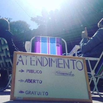Em São Paulo, coletivo também oferece escuta gratuita à população na Praça Roosevelt(foto: Reprodução/Facebook) Em São Paulo, coletivo também oferece escuta gratuita à população na Praça Roosevelt(foto: Reprodução/Facebook)