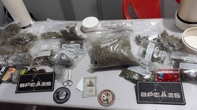 Acusado confessou que pegou a droga em Alto Paraíso (GO) (foto: PMDF / Divulgação ) Acusado confessou que pegou a droga em Alto Paraíso (GO) (foto: PMDF / Divulgação )