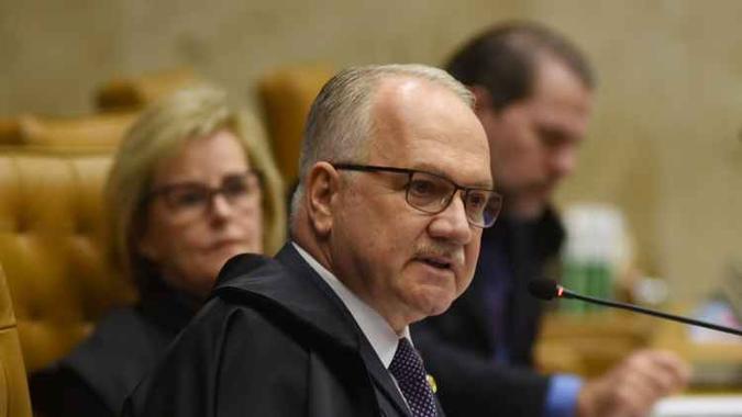 Fachin é o relator do caso, e o julgamento continua para a tomada de votos dos demais ministros(foto: Ed Alves/CB/D.A Press) Fachin é o relator do caso, e o julgamento continua para a tomada de votos dos demais ministros(foto: Ed Alves/CB/D.A Press)