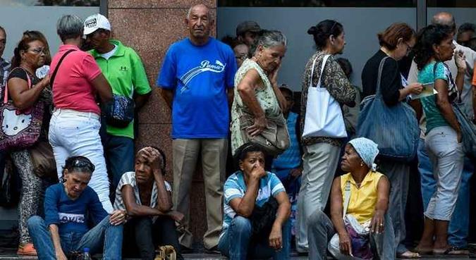 Quando isso acontece, um produto que custa 1 dólar passa a valer 100.000 dólares(foto: AFP) Quando isso acontece, um produto que custa 1 dólar passa a valer 100.000 dólares(foto: AFP)