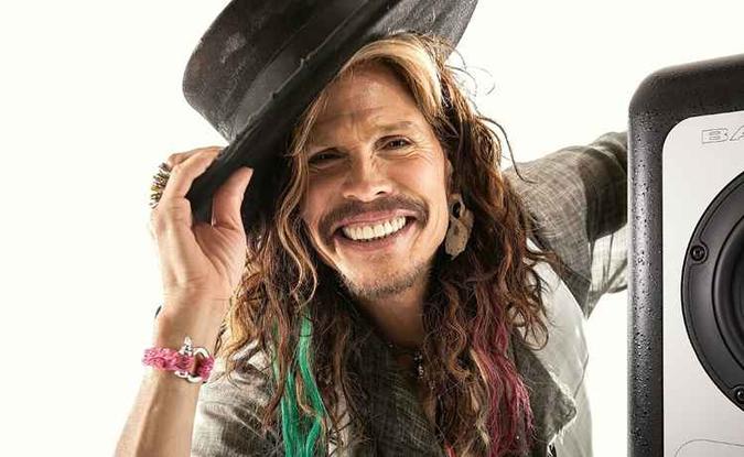 Steven Tyler desde 2015 é engajado com as causas de apoio às mulheres(foto: Internet/Reprodução ) Steven Tyler desde 2015 é engajado com as causas de apoio às mulheres(foto: Internet/Reprodução )