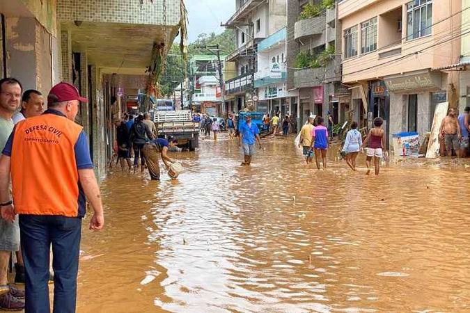 Não há mais desaparecidos na região, segundo a Defesa Civil(foto: Assessoria de Comunicação do Governo/Divulgação) Não há mais desaparecidos na região, segundo a Defesa Civil(foto: Assessoria de Comunicação do Governo/Divulgação)