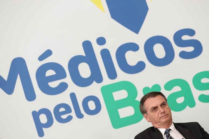Bolsonaro na cerimônia de lançamento do Programa Médicos pelo Brasil(foto: Marcos Corrêa/PR) Bolsonaro na cerimônia de lançamento do Programa Médicos pelo Brasil(foto: Marcos Corrêa/PR)