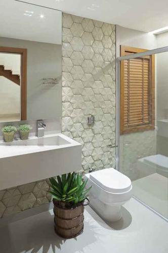 Quando se colocam plantas no banheiro, deve-se considerar a espécie. Nem toda planta sobrevive à convivência com o chuveiro. Projeto da MAAI Arquitetos Associados(foto: Haruo Mikami/Divulgação) Quando se colocam plantas no banheiro, deve-se considerar a espécie. Nem toda planta sobrevive à convivência com o chuveiro. Projeto da MAAI Arquitetos Associados(foto: Haruo Mikami/Divulgação)