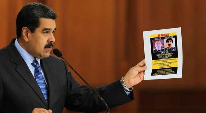 O presidente Nicolás Maduro acusou os parlamentares Julio Borges e Juan Requesens de terem tentado assassiná-lo com drones carregados com explosivos(foto: AFP) O presidente Nicolás Maduro acusou os parlamentares Julio Borges e Juan Requesens de terem tentado assassiná-lo com drones carregados com explosivos(foto: AFP)