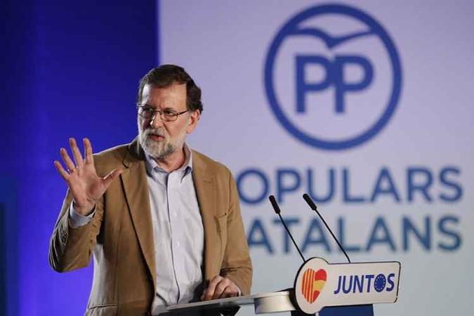 A visita de Rajoy acontece duas semanas após o fracasso da proclamação de independência(foto: AFP / Pau Barrena) A visita de Rajoy acontece duas semanas após o fracasso da proclamação de independência(foto: AFP / Pau Barrena)
