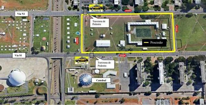 Por volta das 16h30 de quinta (15/6), a S1 será completamente fechada para que o público possa atravessar a via e participar da celebração de Corpus Christi(foto: Divulgação/Detran-DF) Por volta das 16h30 de quinta (15/6), a S1 será completamente fechada para que o público possa atravessar a via e participar da celebração de Corpus Christi(foto: Divulgação/Detran-DF)