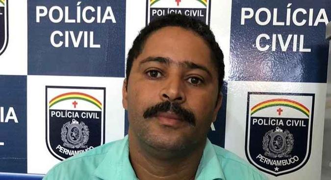 Pastor usava algemas para trancar as vítimas em um cômodo escuro com duas cobras(foto: Divulgação Polícia Civil. ) Pastor usava algemas para trancar as vítimas em um cômodo escuro com duas cobras(foto: Divulgação Polícia Civil. )