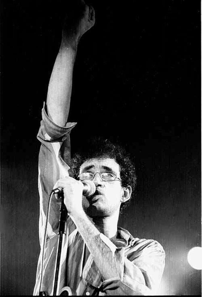 Letra Da Musica Eduardo E Monica Composição Renato Russo Letra Da Musica Eduardo E Monica Composição Renato Russo