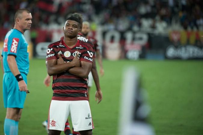 Lincoln fez dois gols neste Brasileirão, o outro foi contra a Chapecoense no primeiro turno(foto: Alexandre Vidal/Flamengo) Lincoln fez dois gols neste Brasileirão, o outro foi contra a Chapecoense no primeiro turno(foto: Alexandre Vidal/Flamengo)