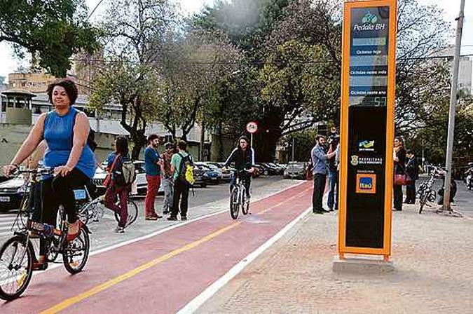 Para a Abraciclo, ampliação de ciclofaixas nas grandes cidades brasileiras contribuiu para crescimento nas vendas (foto: Cristina Horta/EM/D.A Press ) Para a Abraciclo, ampliação de ciclofaixas nas grandes cidades brasileiras contribuiu para crescimento nas vendas (foto: Cristina Horta/EM/D.A Press )
