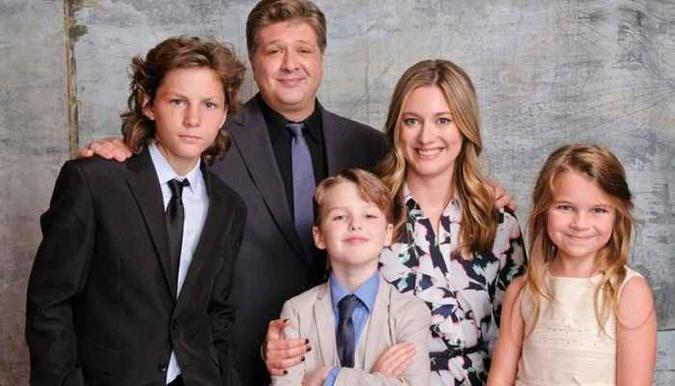 Em Young Sheldon, a história da família Cooper é destrinchada com humor(foto: Warner/Divulgação) Em Young Sheldon, a história da família Cooper é destrinchada com humor(foto: Warner/Divulgação)
